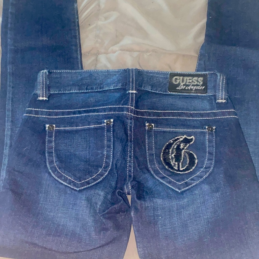 Y2K guess skinny low rise s24 jeans😍